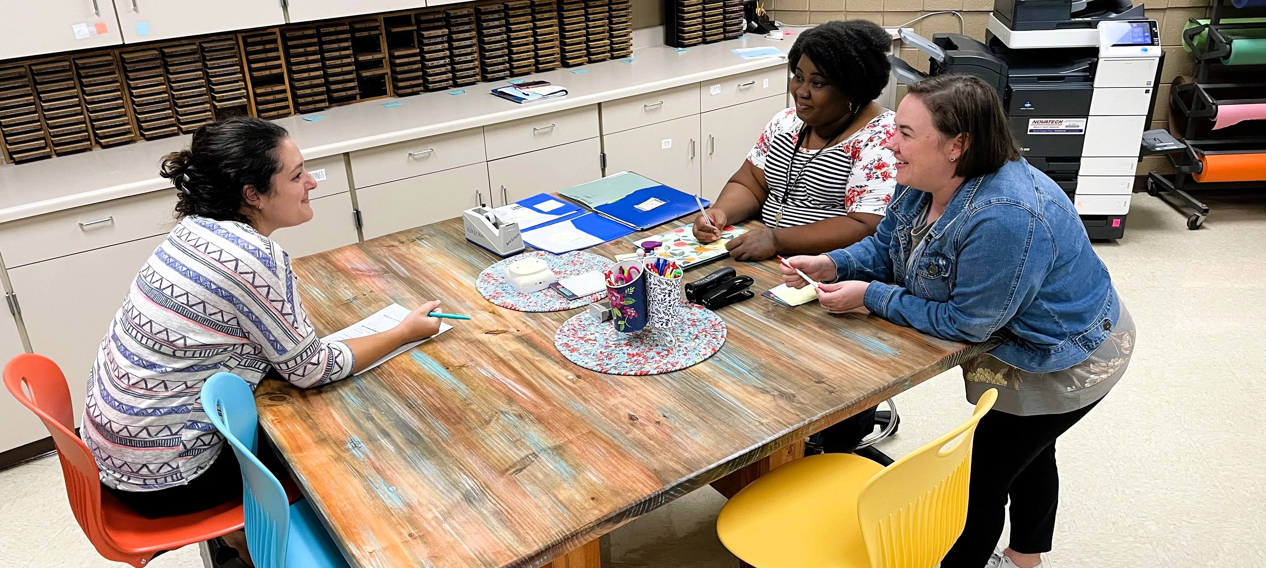 wkley-teachers-work-area-at-mes