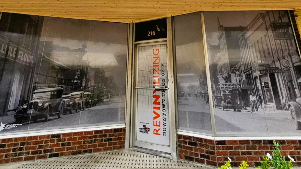 main-st-uc-windows