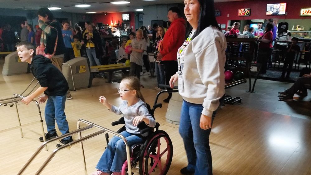 bowling-24-ava-hazel-and-assistant-from-lakewood