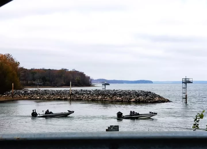 pl-fishermen-in-tournam