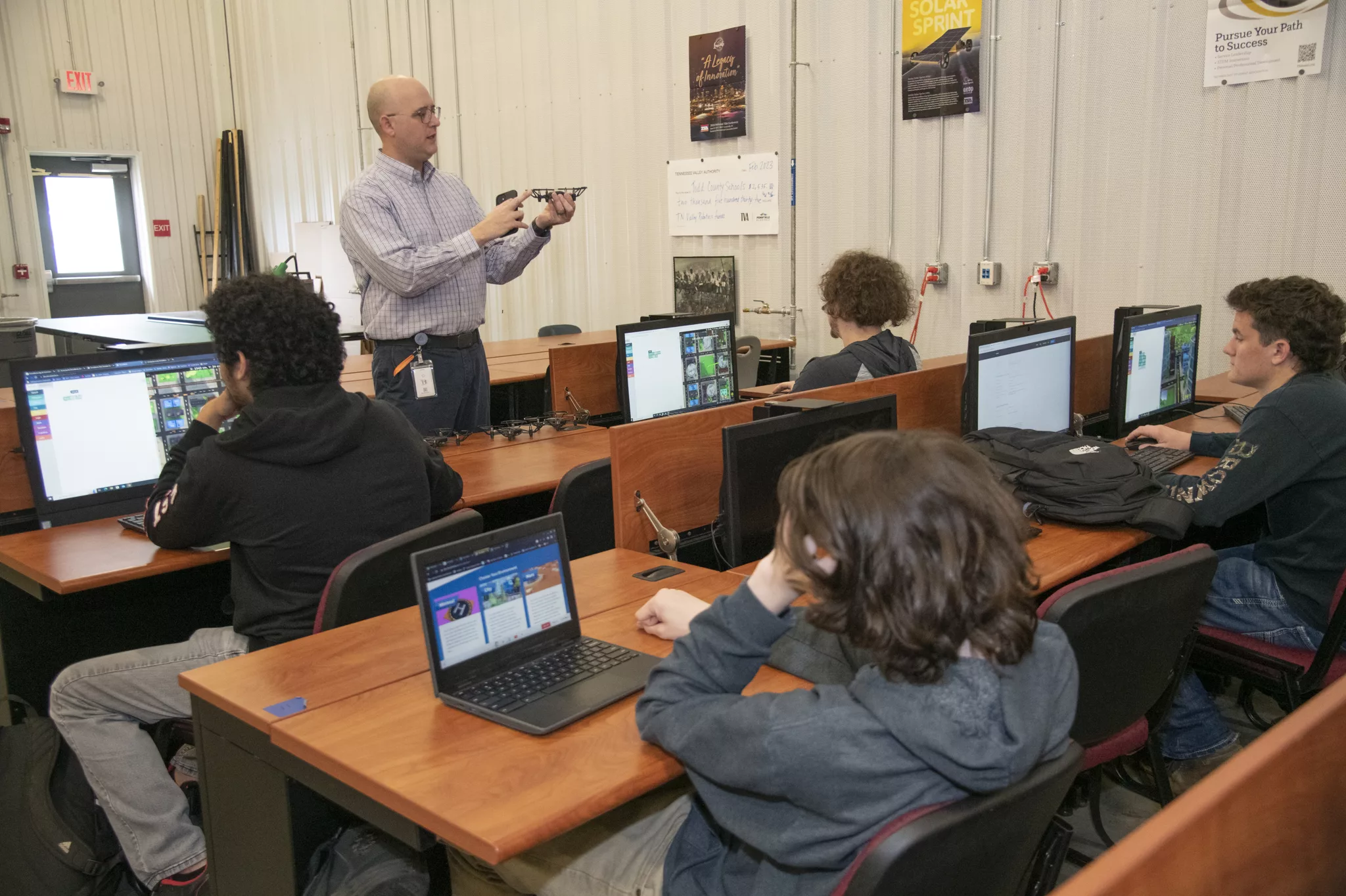 tva-stem-grants