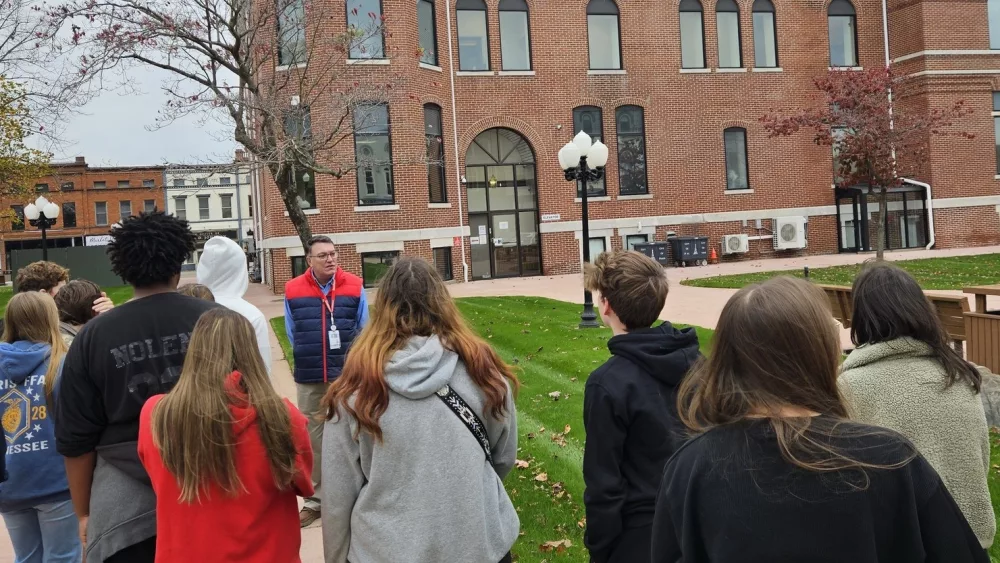 ew-grove-tour