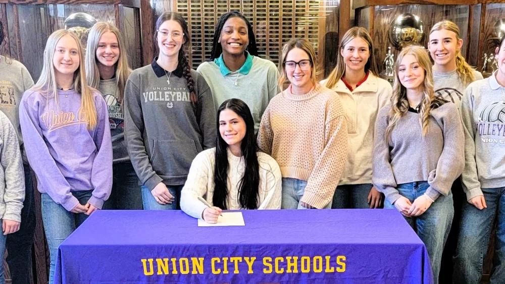 mcbride-signs-with-bethel-2