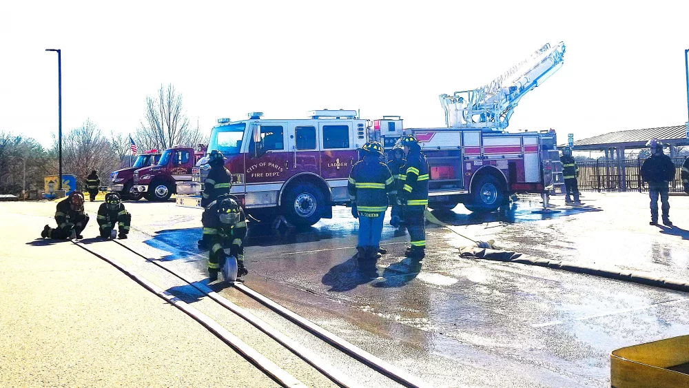 fd-training-at-eiffel-hoses