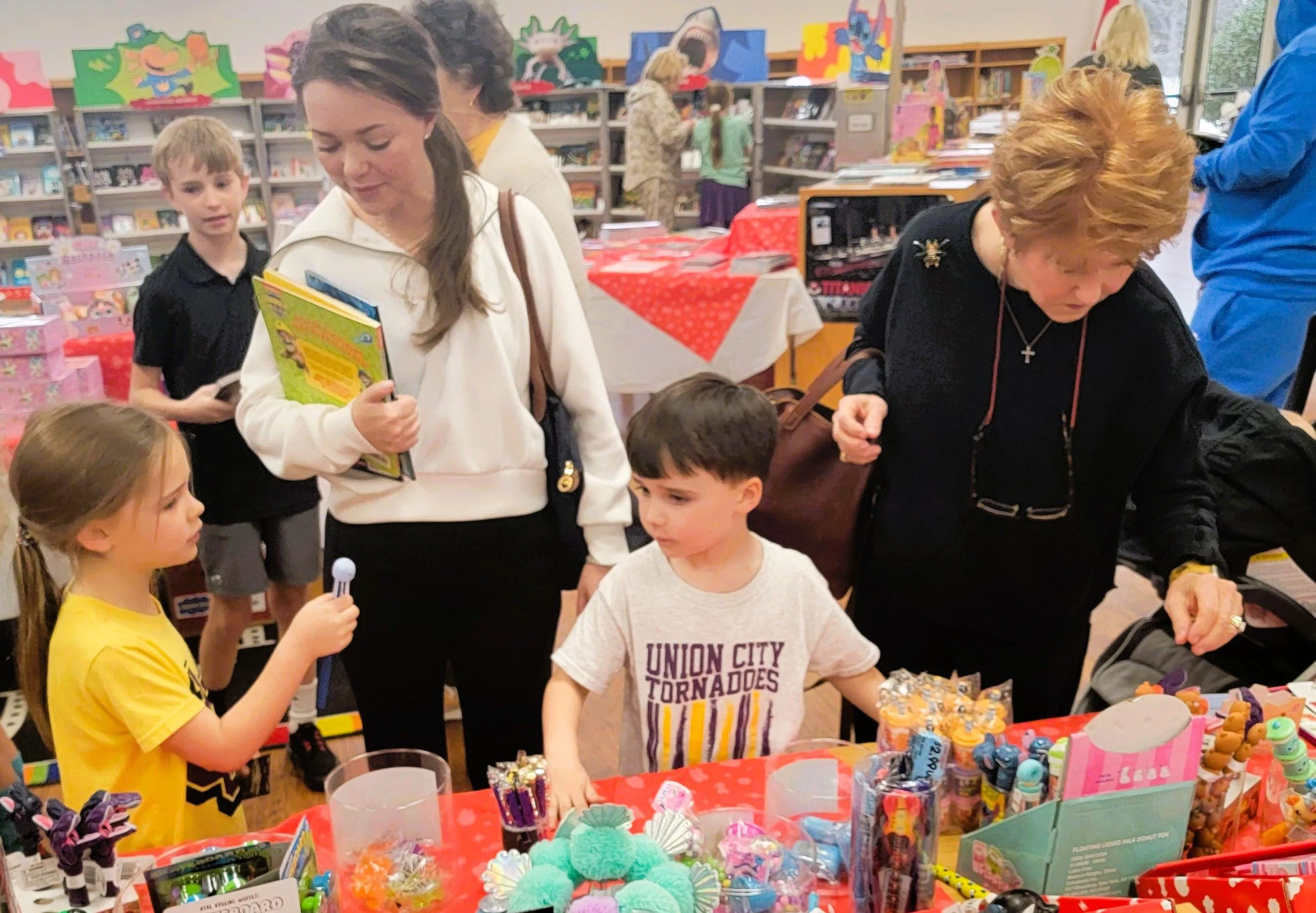 uces-book-fair-2025-7