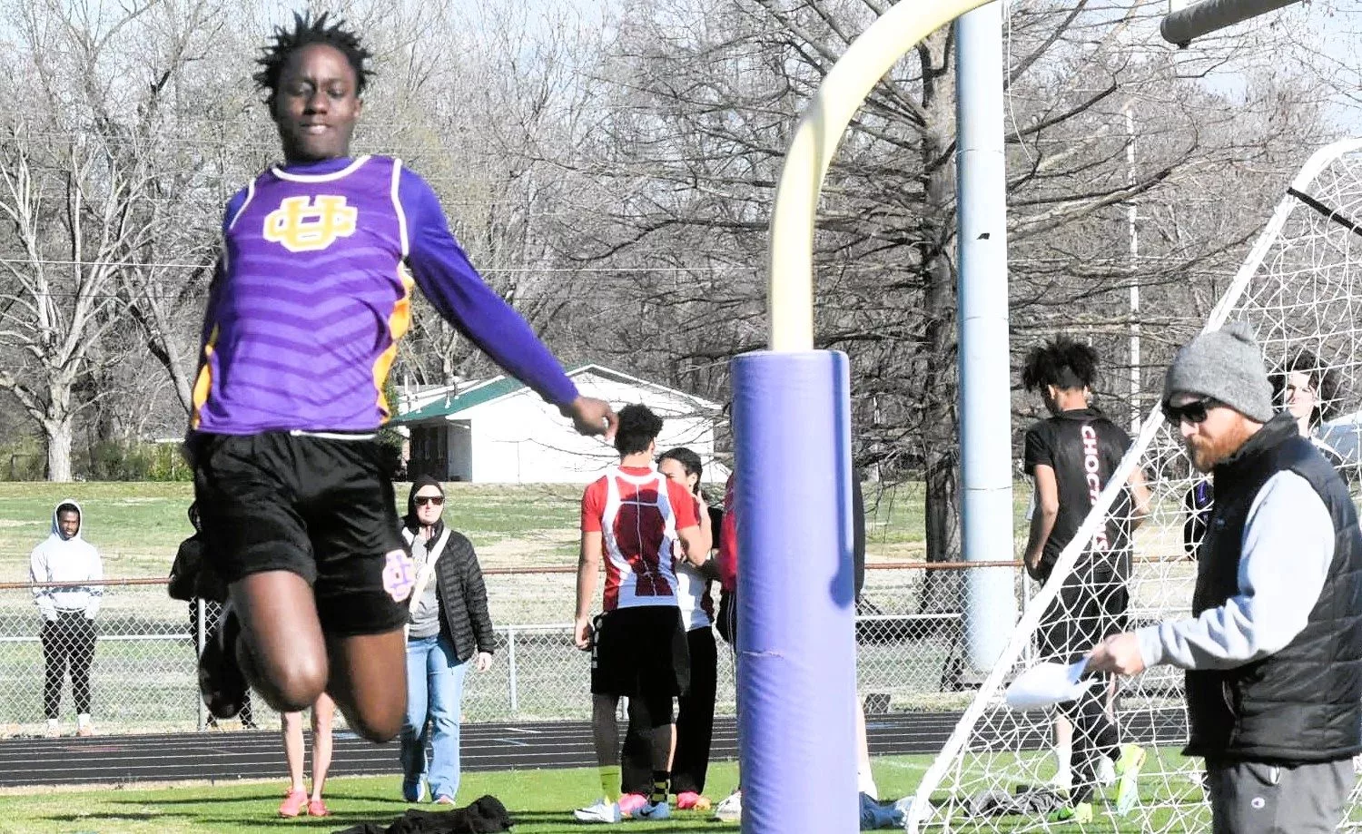 uc-track-spring-sports-pics-1-mar-20-2025
