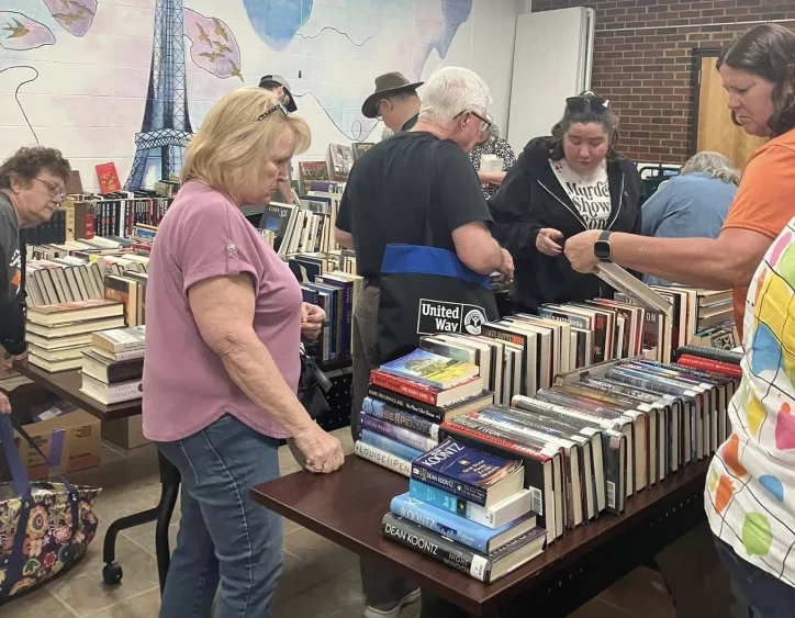 book-sale-members