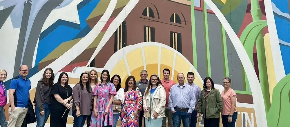 oc-leaders-at-mural