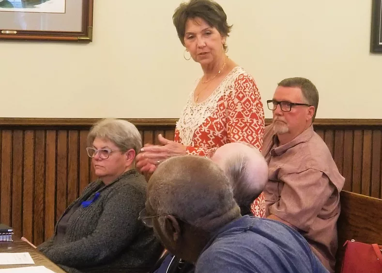 vicki-retiring