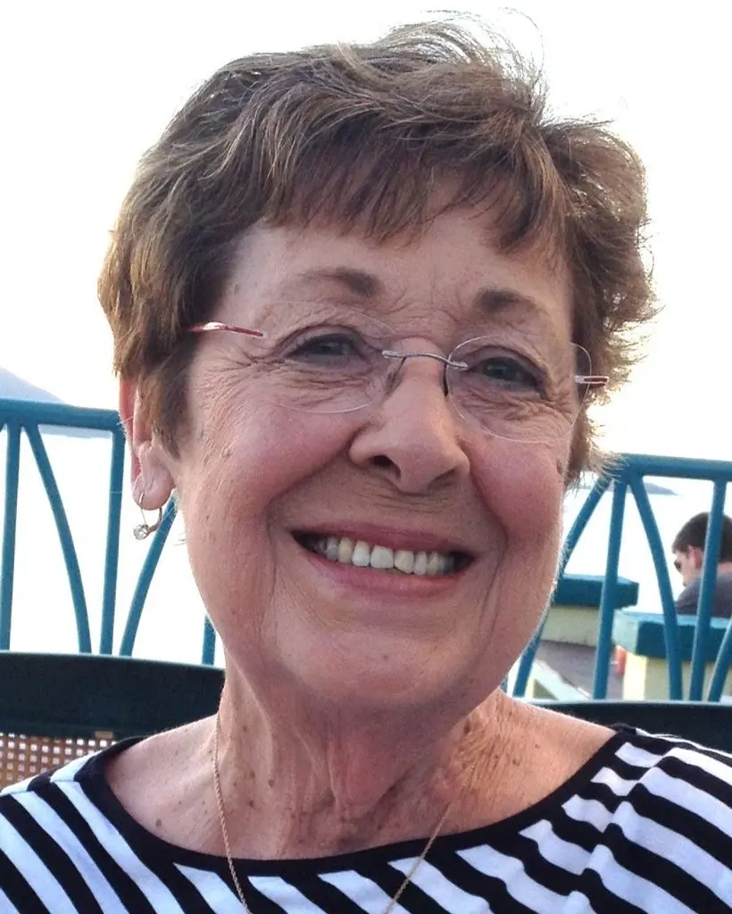 charlotte-senter