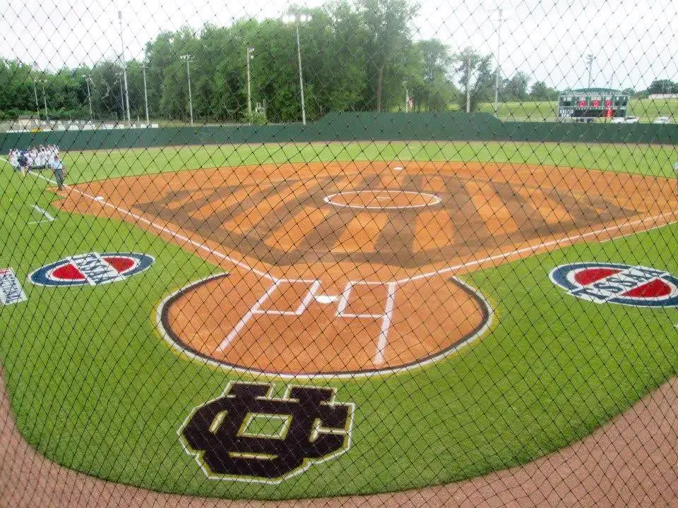 uc-turf