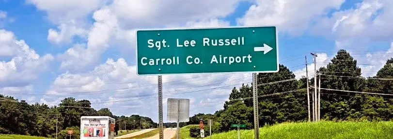lee-russell-airport-sign
