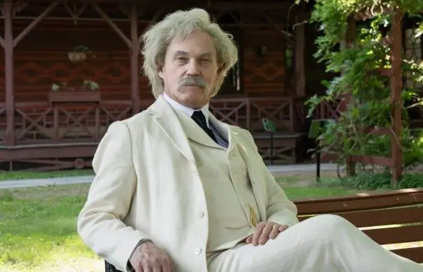 richard-thomas-as-mark-twain-bigger-pic