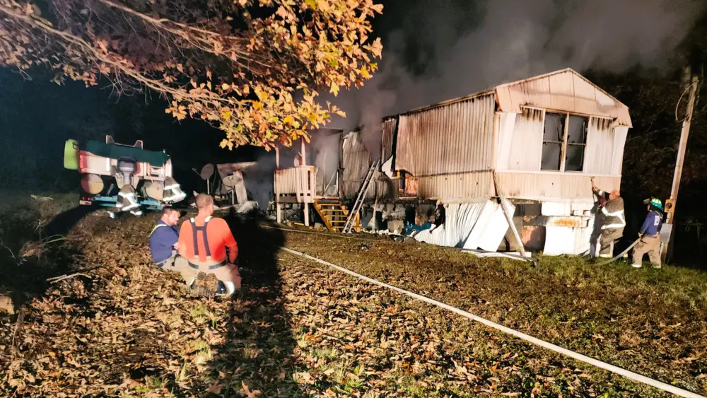 pl-mobile-fire-nov-5