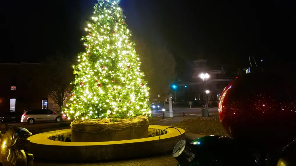 christmas-downtown-w