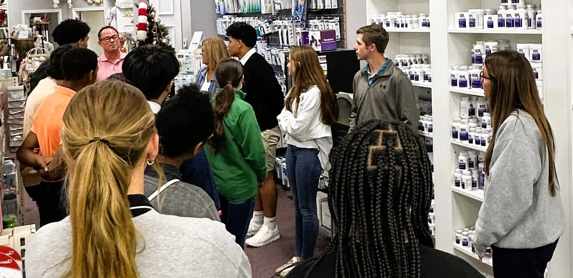 uc-lit-kizer-wr-photos-4