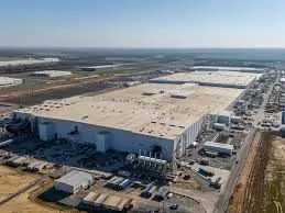 blue-oval-city-august-25-2