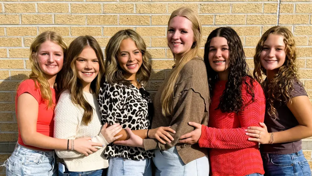 hchs-26-basketball-homecoming