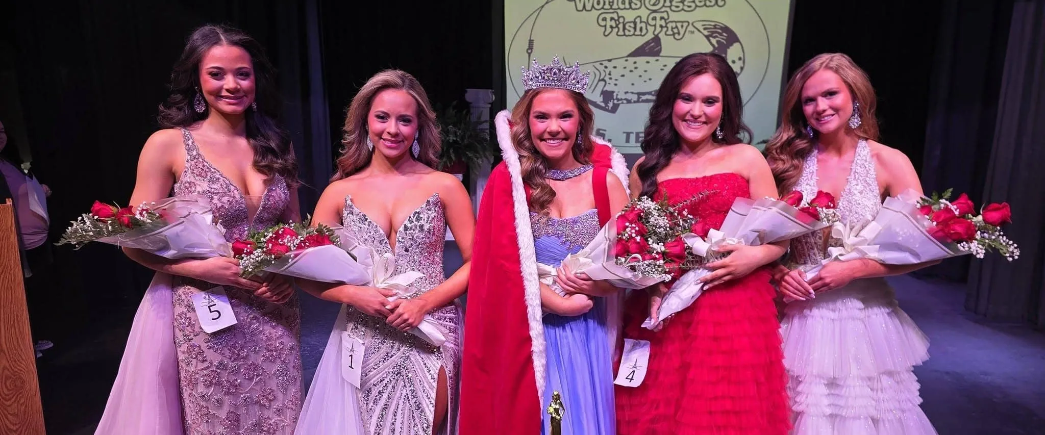 hostess-princess-26-ali