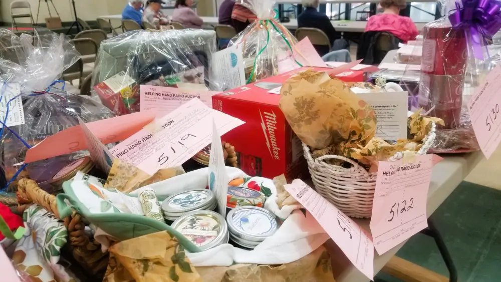 help-26-sunny-people