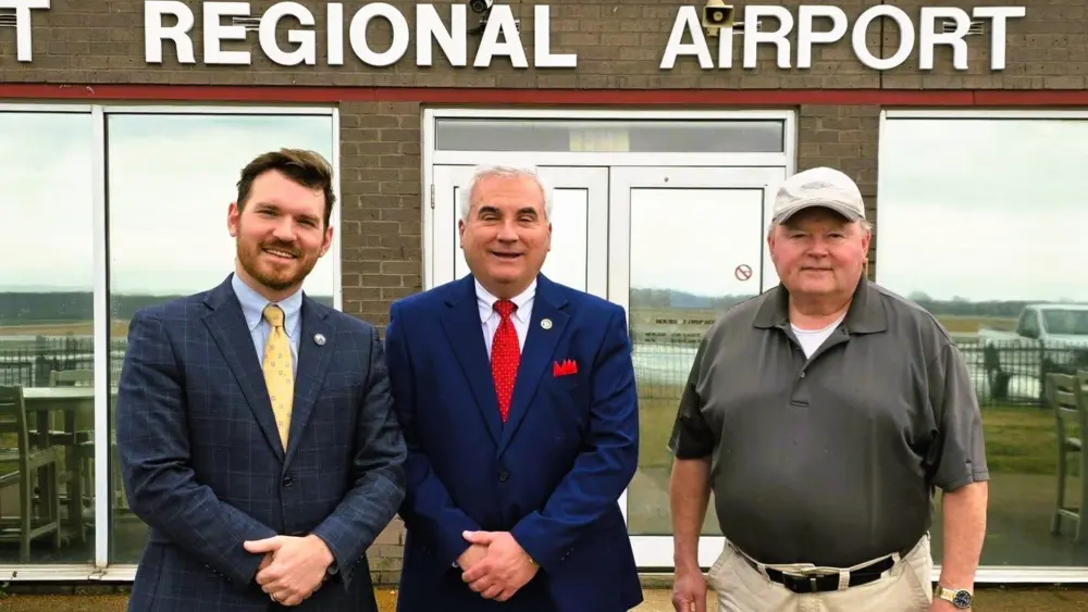 oc-airport-weakley-steve-carr