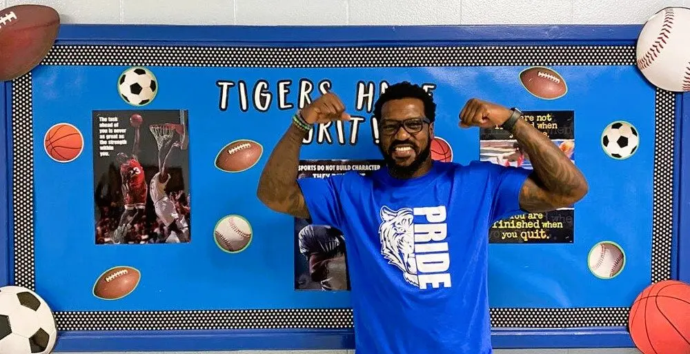 patrick-willis-at-hollow-rock-bruceton