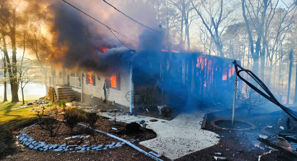 Springville Home & Garage Total Loss In Fire | radio NWTN