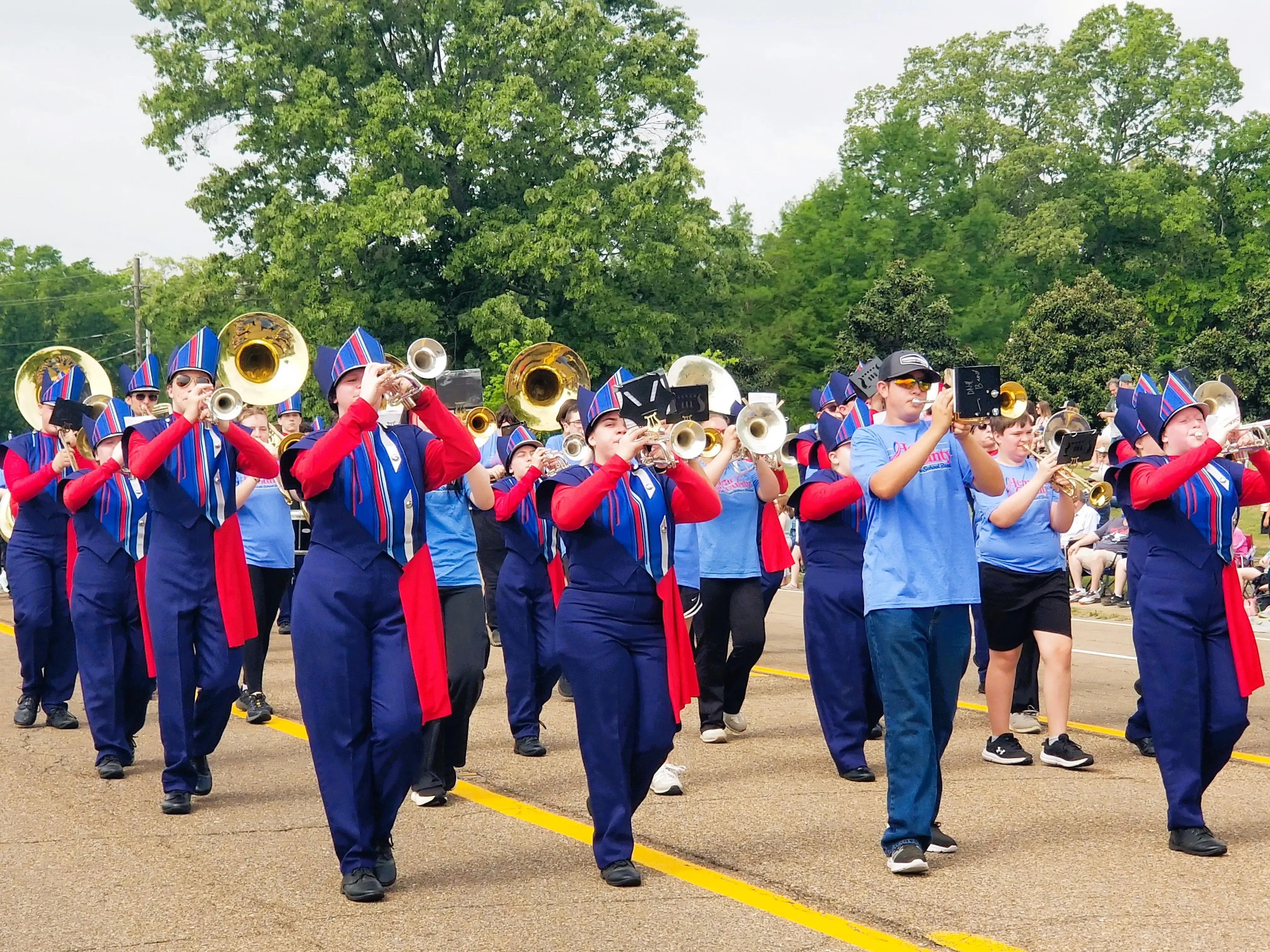 26-parade-band