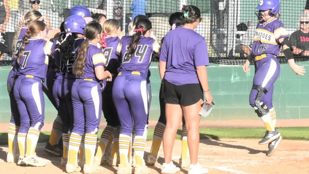 spring-sports-pics-may-11-4a
