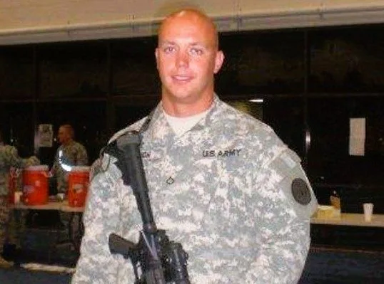 dustin-finch-2