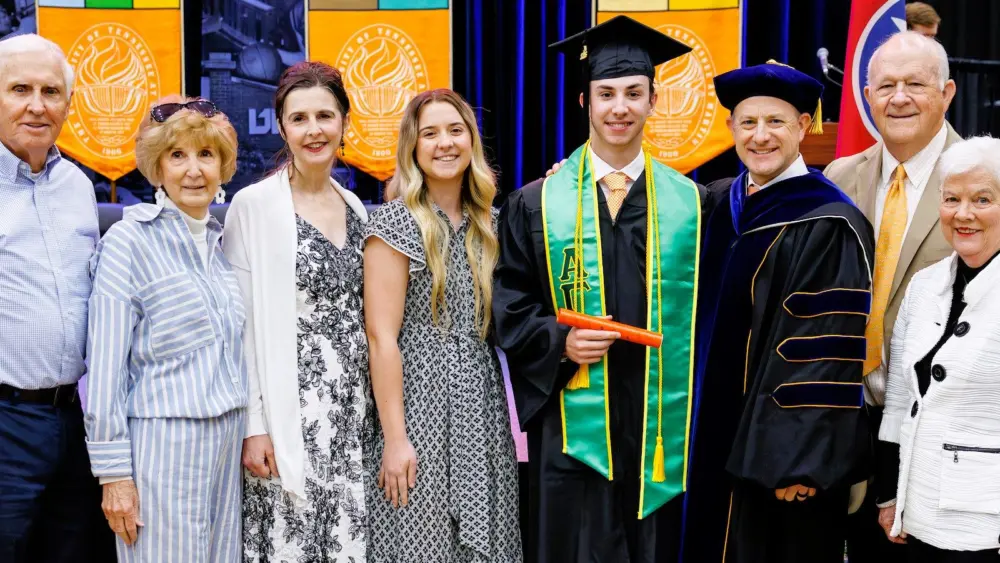 dunagan-family_utm-commencement-2026