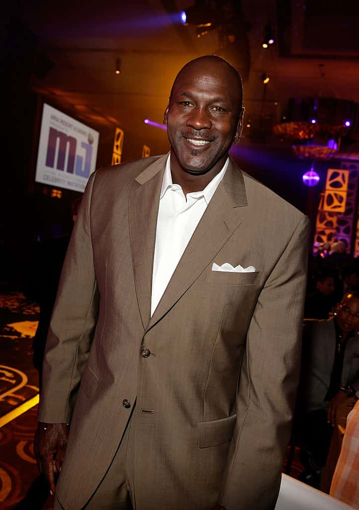 OH?! Michael Jordan REVEALS His Favorite Rapper [VIDEO] | Hot97