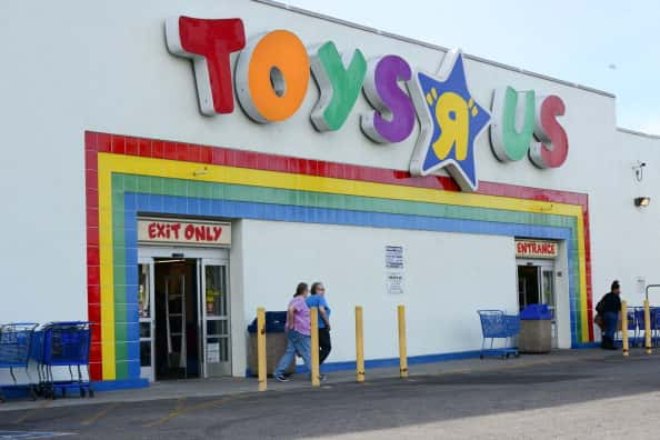 closest toys r us store to me