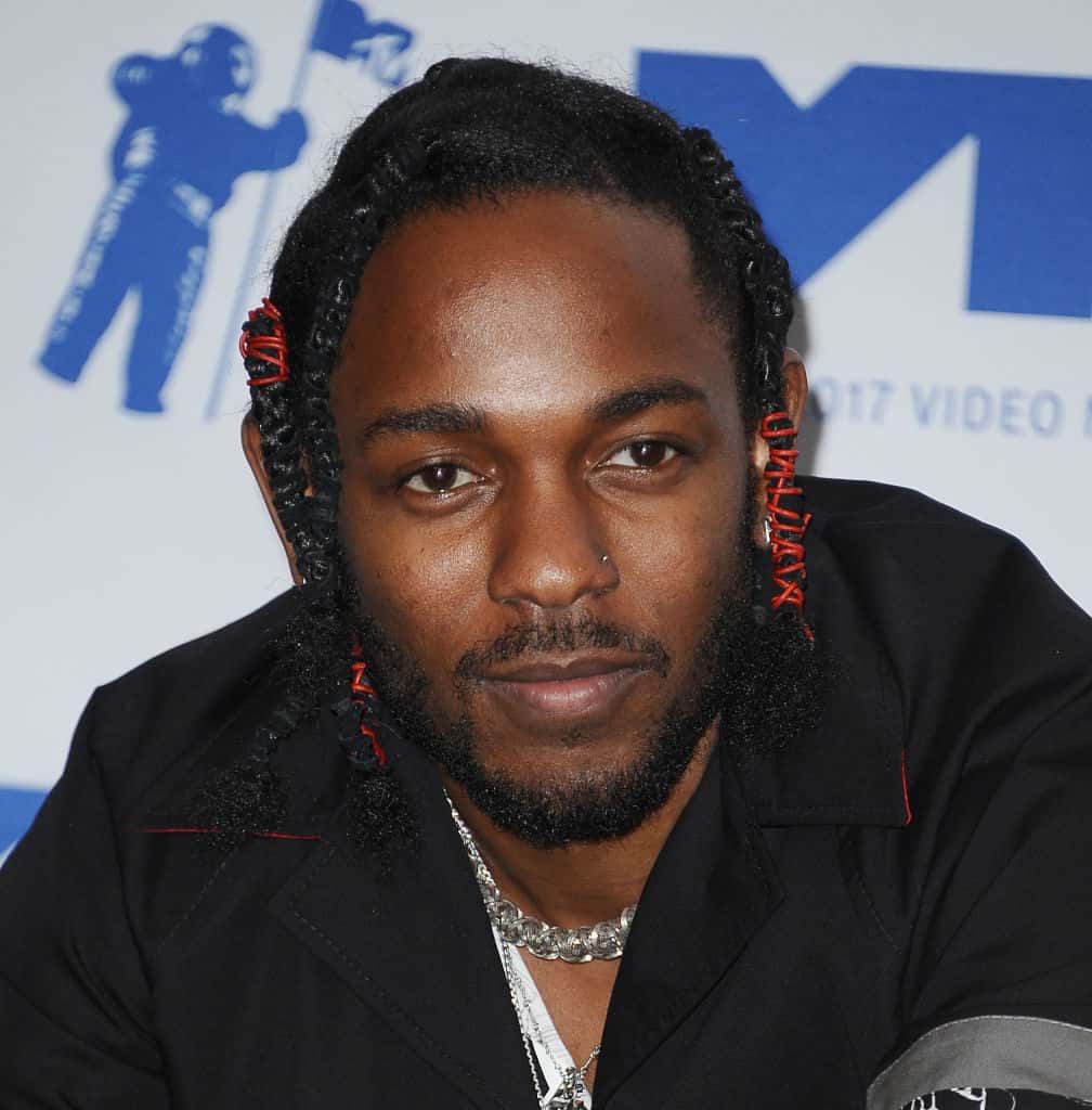 Artist Accusing Kendrick Lamar of Stealing Artwork for 'All the Stars ...