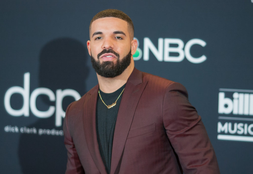 Sophie Brussaux Shared A New Pic Of Drake's Son & Adonis Is Looking All Grown Up! - Vimarsana News