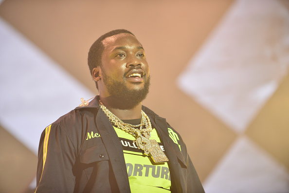 Travis Scott And Meek Mill Reportedly Got Into A Fight During Fourth Of July Party - Vimarsana News