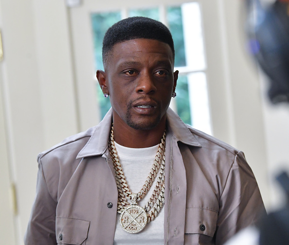 A Fan Chose Dinner With Boosie Over $20,000 - Vimarsana News