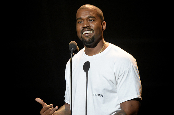 Kanye West Shows Crazy PDA To Julia Fox In Different Positions, Kim Kardashian Seemingly Reacts - Vimarsana News