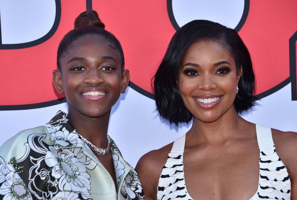 Zaya Wade Shows Her Partner PDA Online, Social Media Has Mixed Reactions - Vimarsana News
