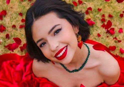 angela-aguilar-besame-mucho