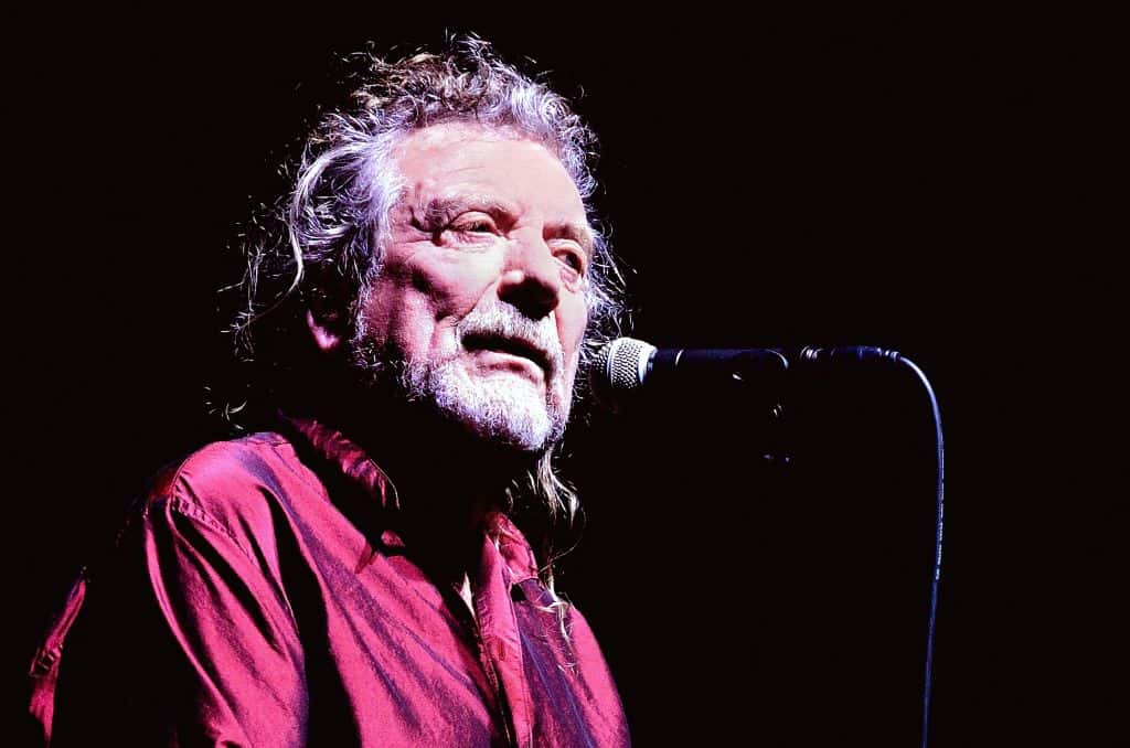 Led Zeppelin Trying to Convince Robert Plant to Reunite Again. Get the details here.
