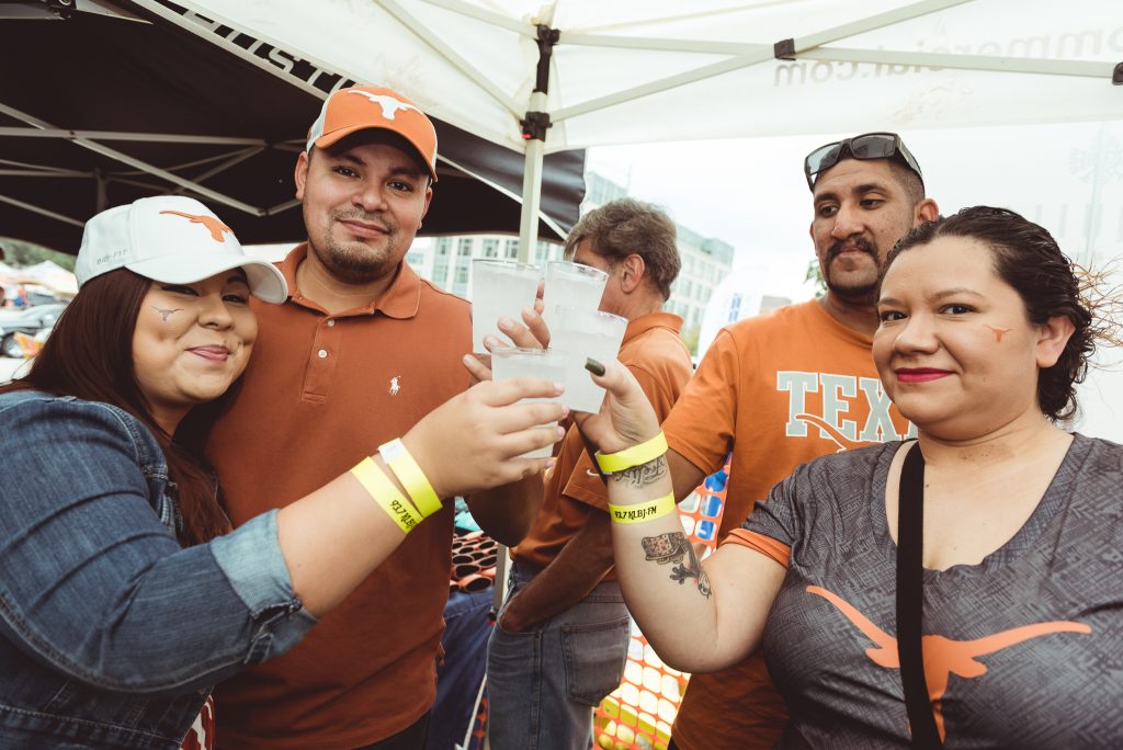 111117-klbj-tailgateparty-009_0