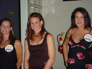 pregnant bikini contestants