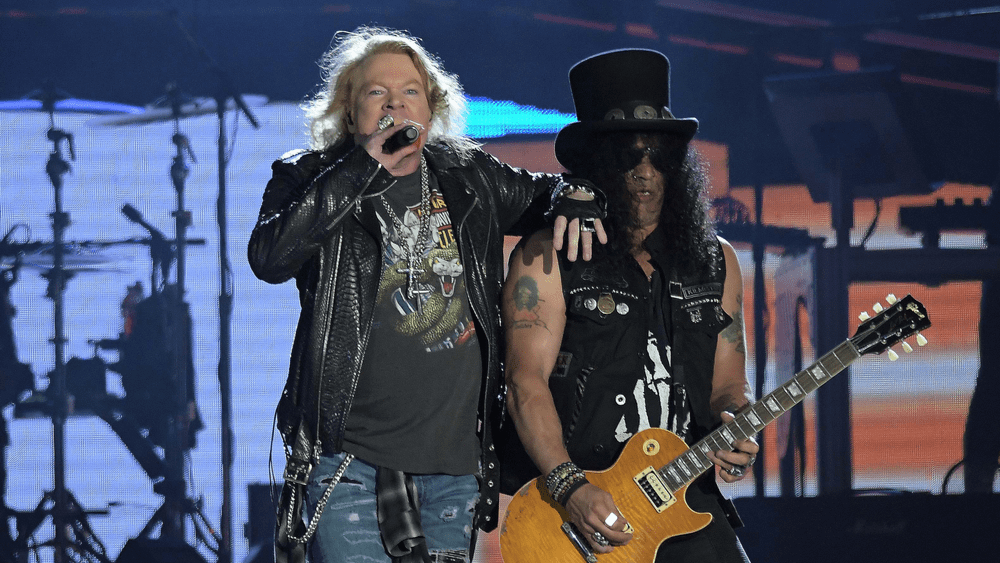 Slash Says Guns 'N Roses Working on New Album