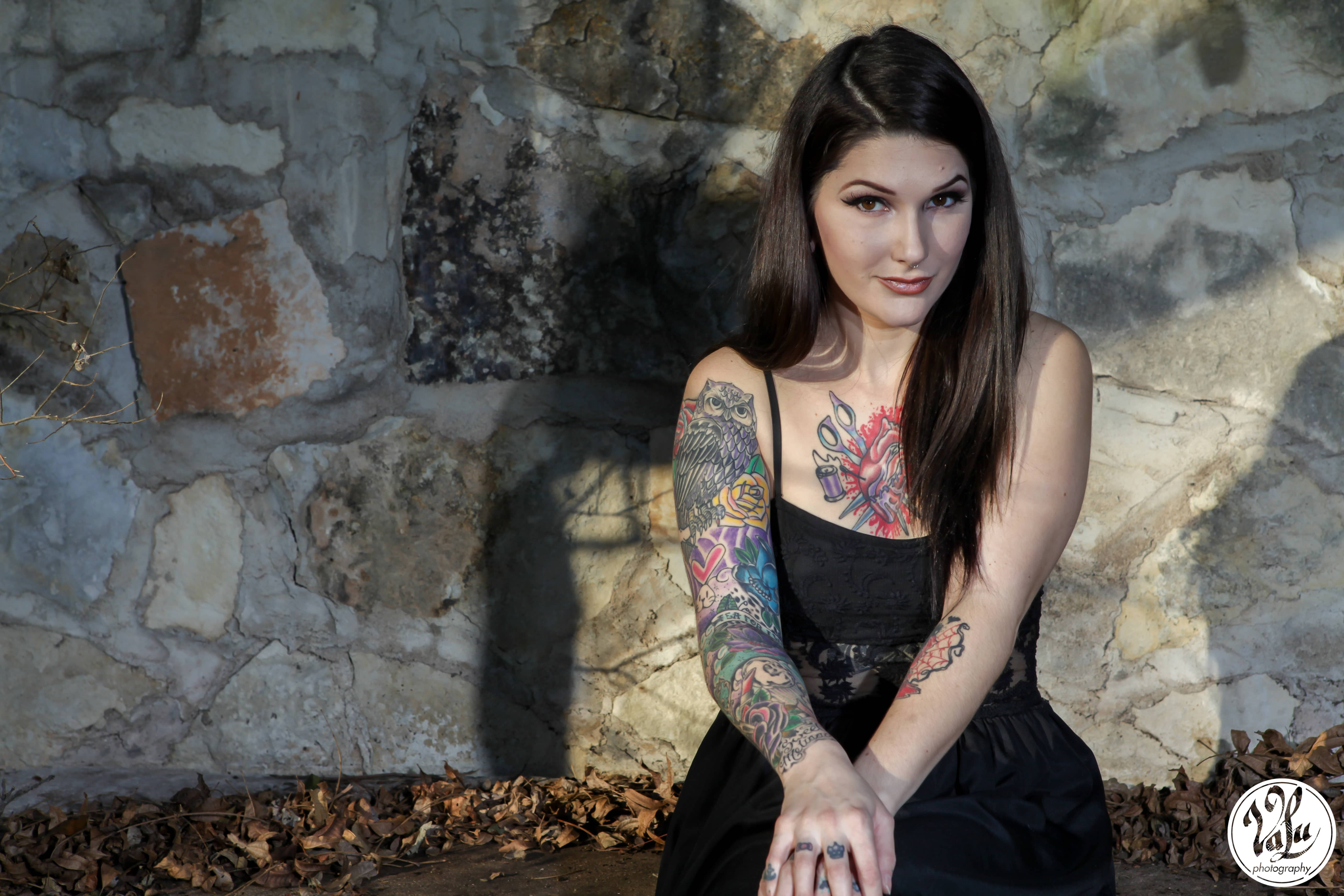 klbj rock girl courtney