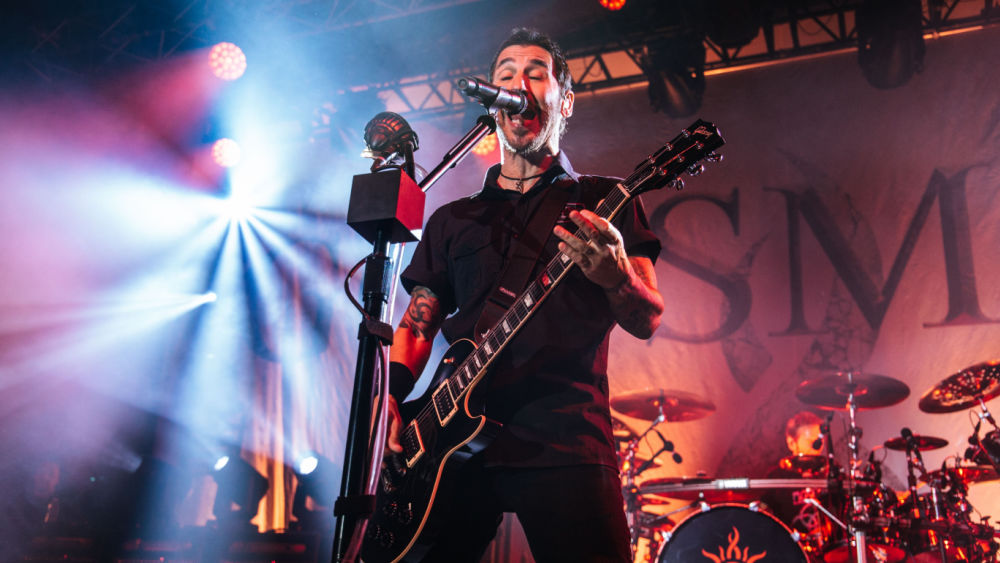 shutterstock_2244443005301792