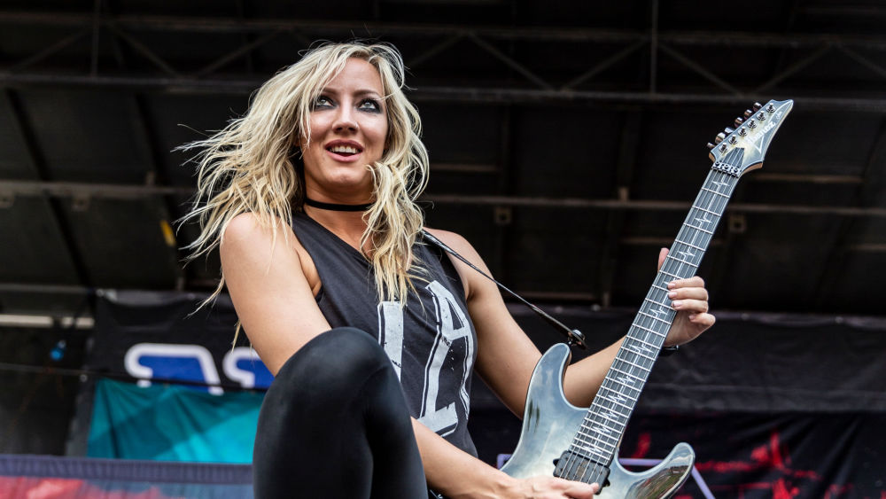 Nita Strauss  Los Angeles CA