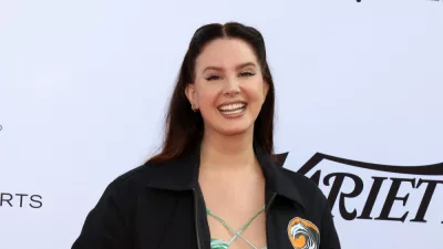 shutterstock_2093280751286093