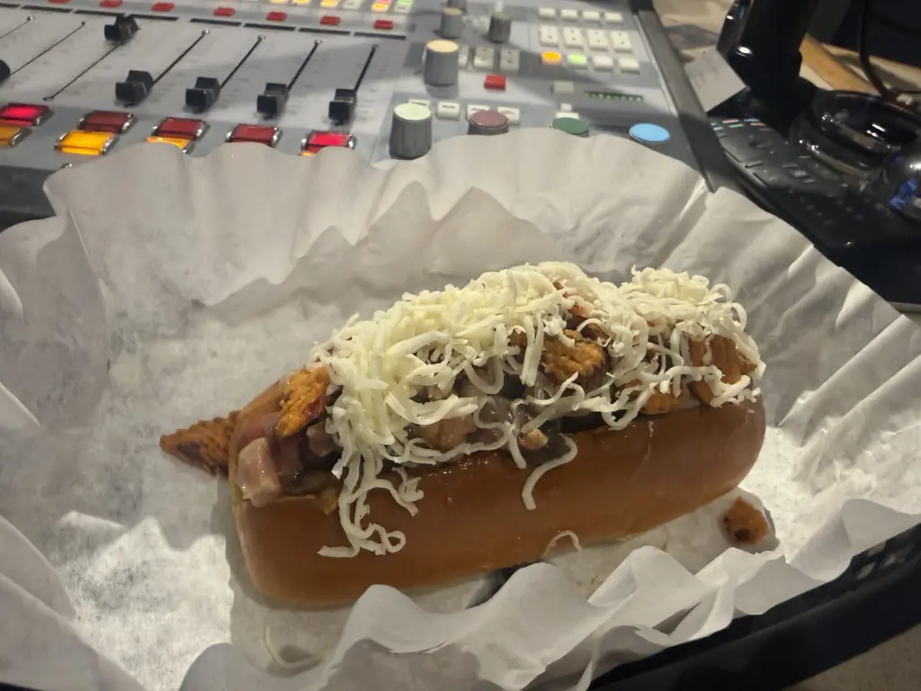 hotdog 2 2026 football