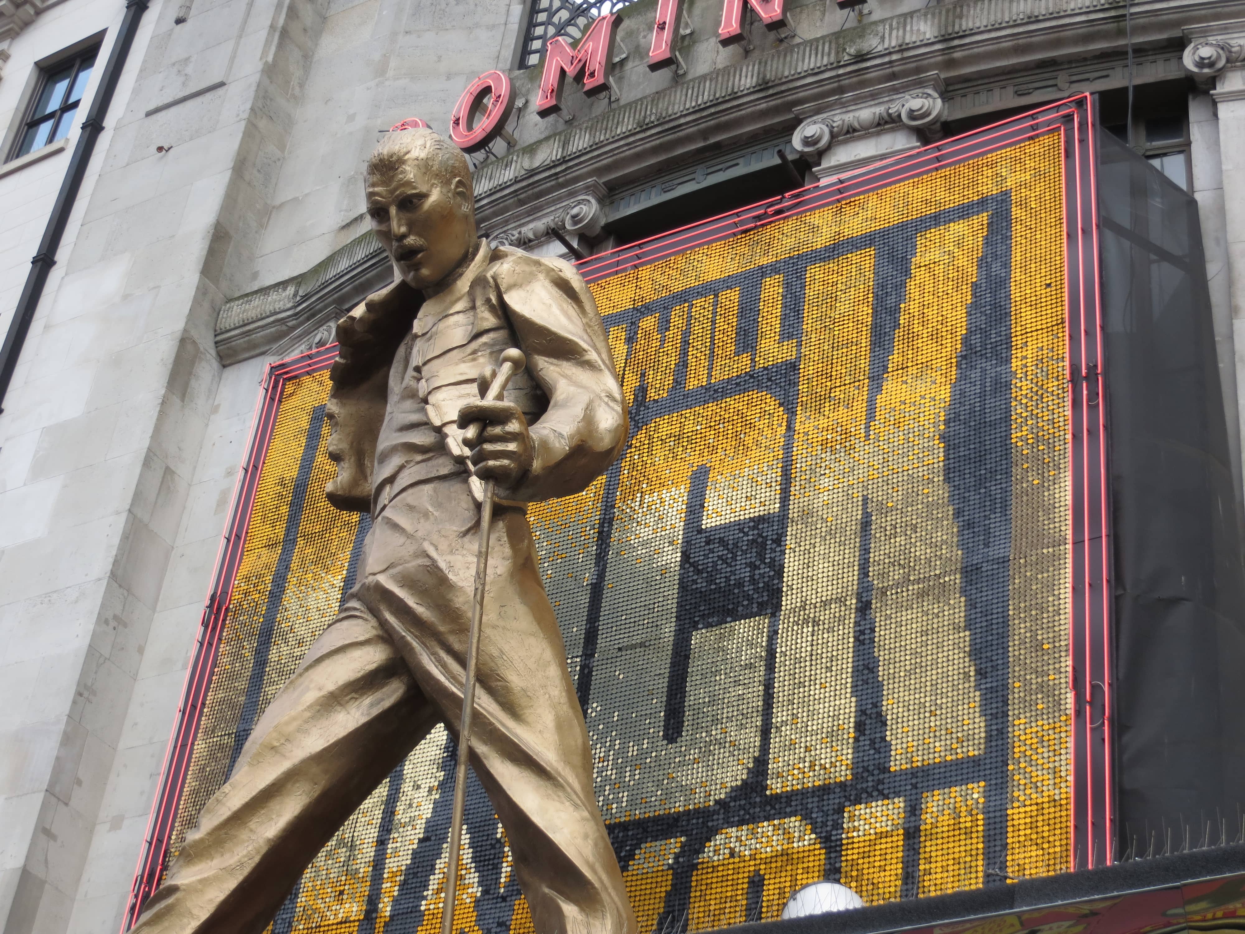 Freddie Mercury statue